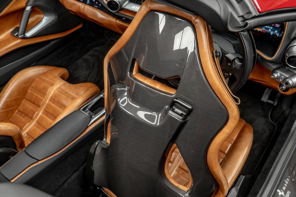 Ferrari 812 GTS V12, photograph 39 of 50