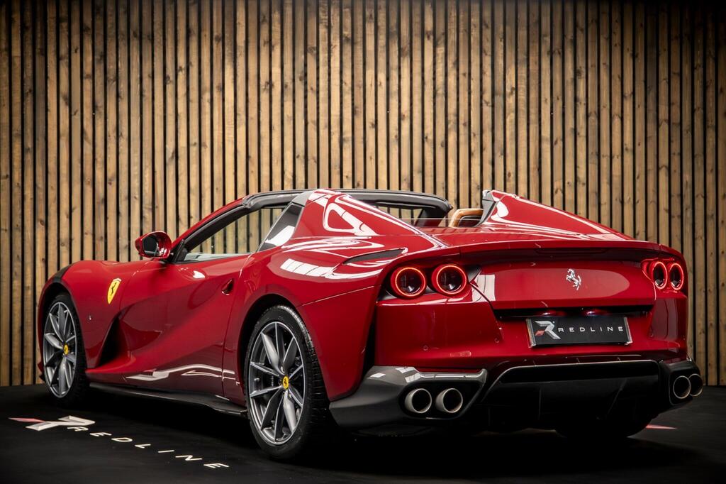 Ferrari 812 GTS V12, photograph 2 of 50