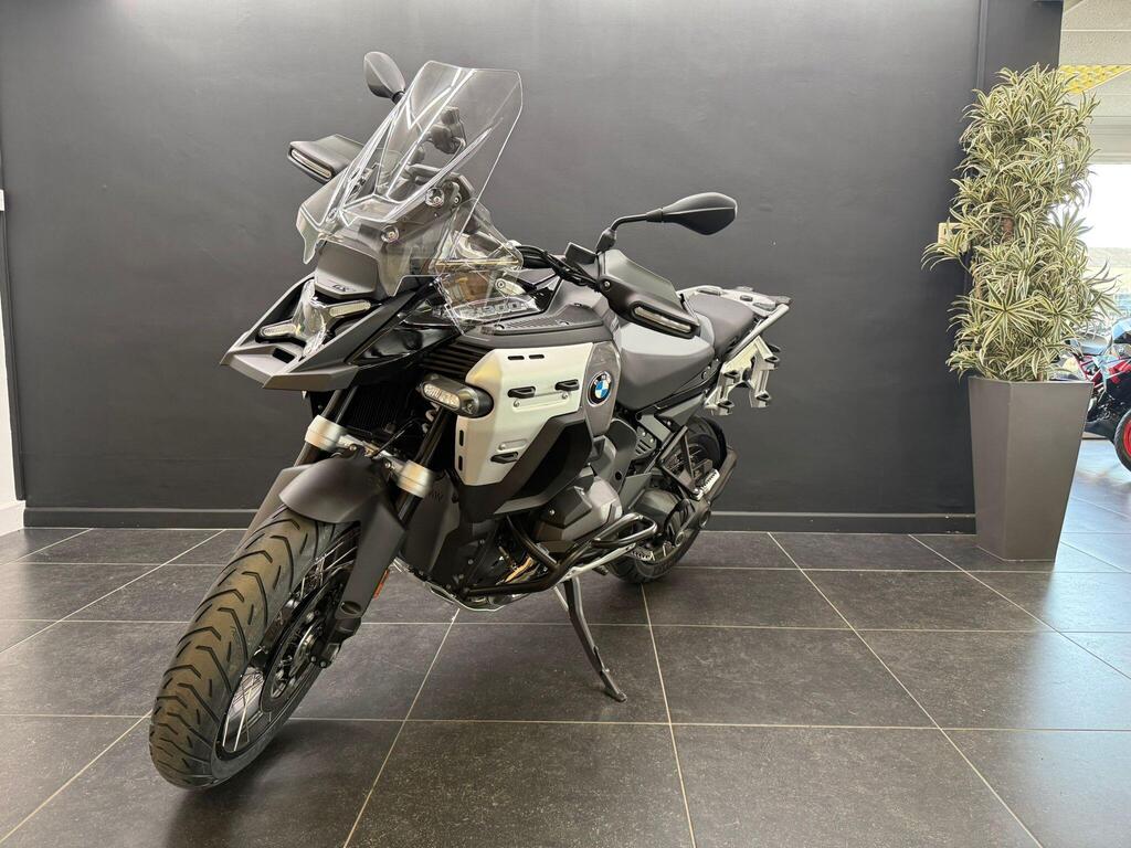 BMW R 1300 GS, photograph 9 of 25