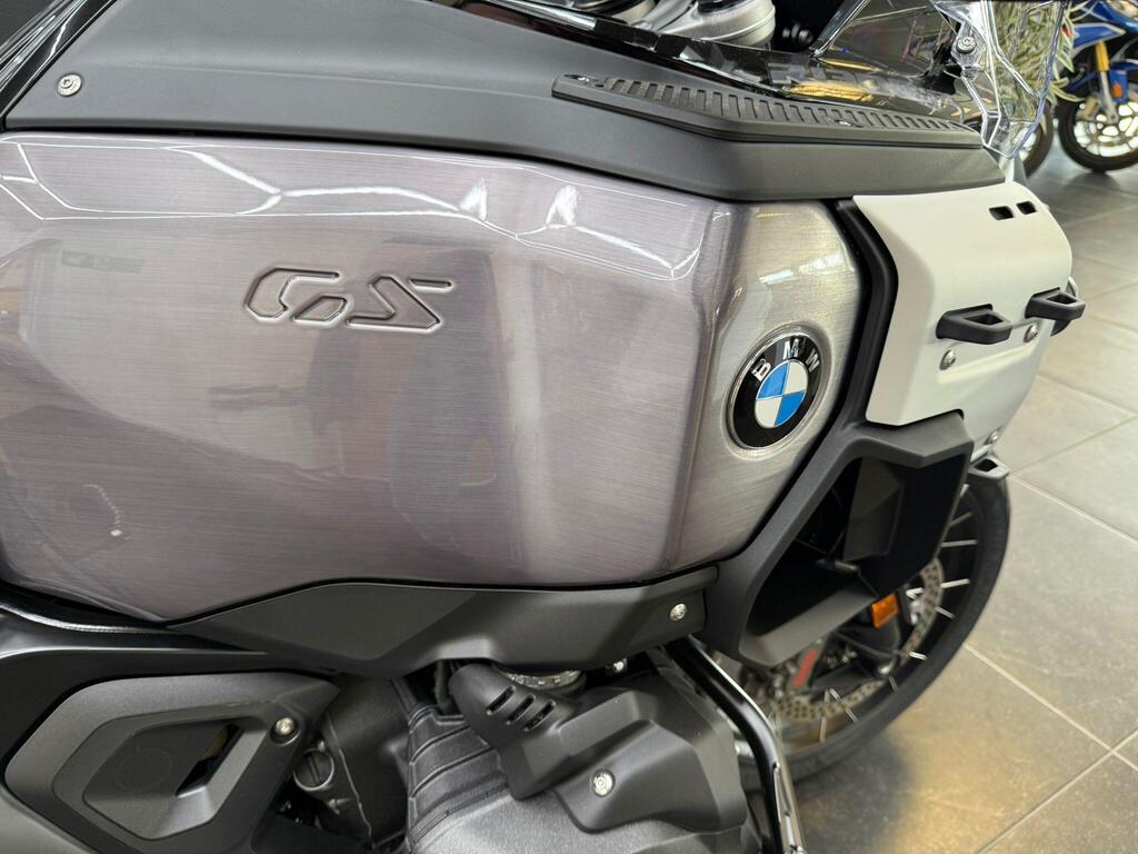 BMW R 1300 GS, photograph 23 of 25