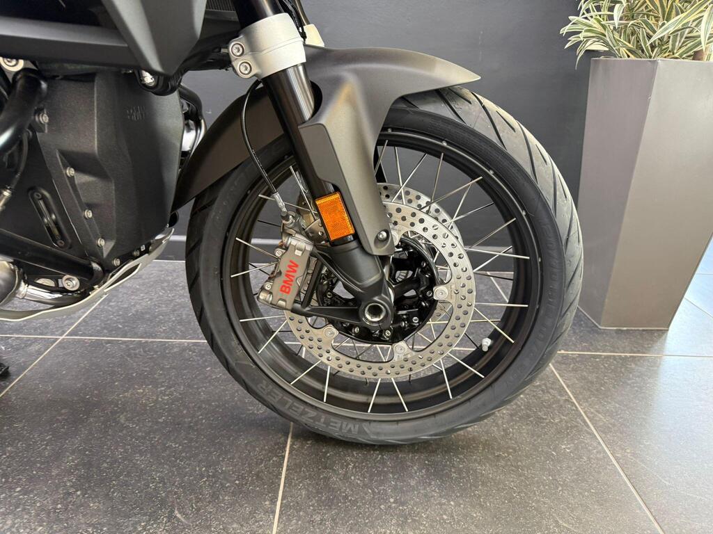 BMW R 1300 GS, photograph 13 of 25
