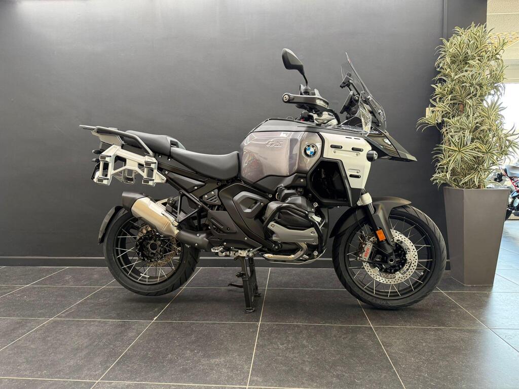 BMW R 1300 GS, photograph 12 of 25