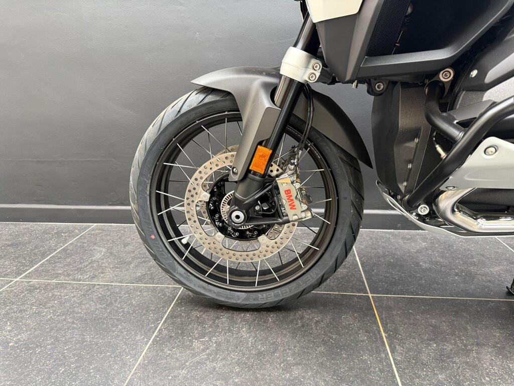 BMW R 1300 GS, photograph 20 of 25