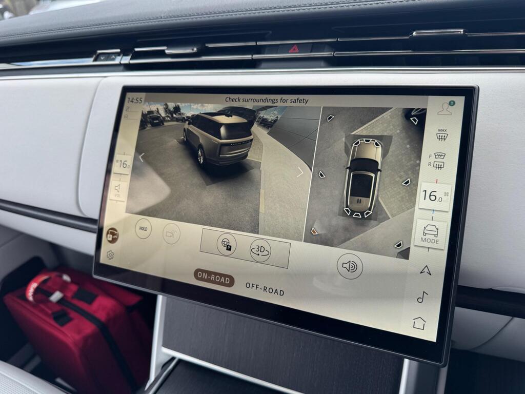Land Rover Range Rover HSE, photograph 24 of 30