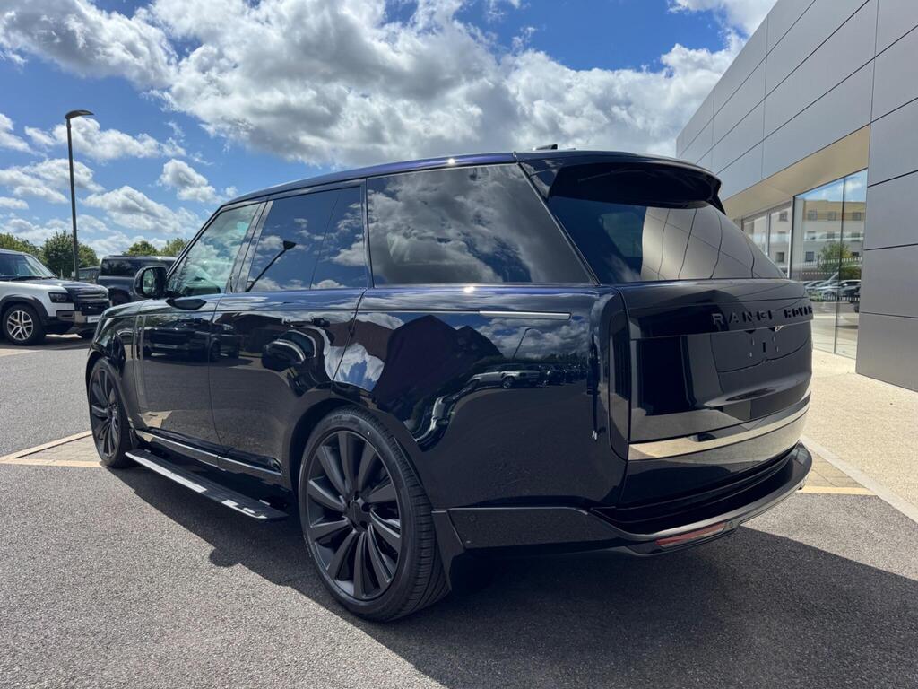 Land Rover Range Rover HSE, photograph 4 of 30