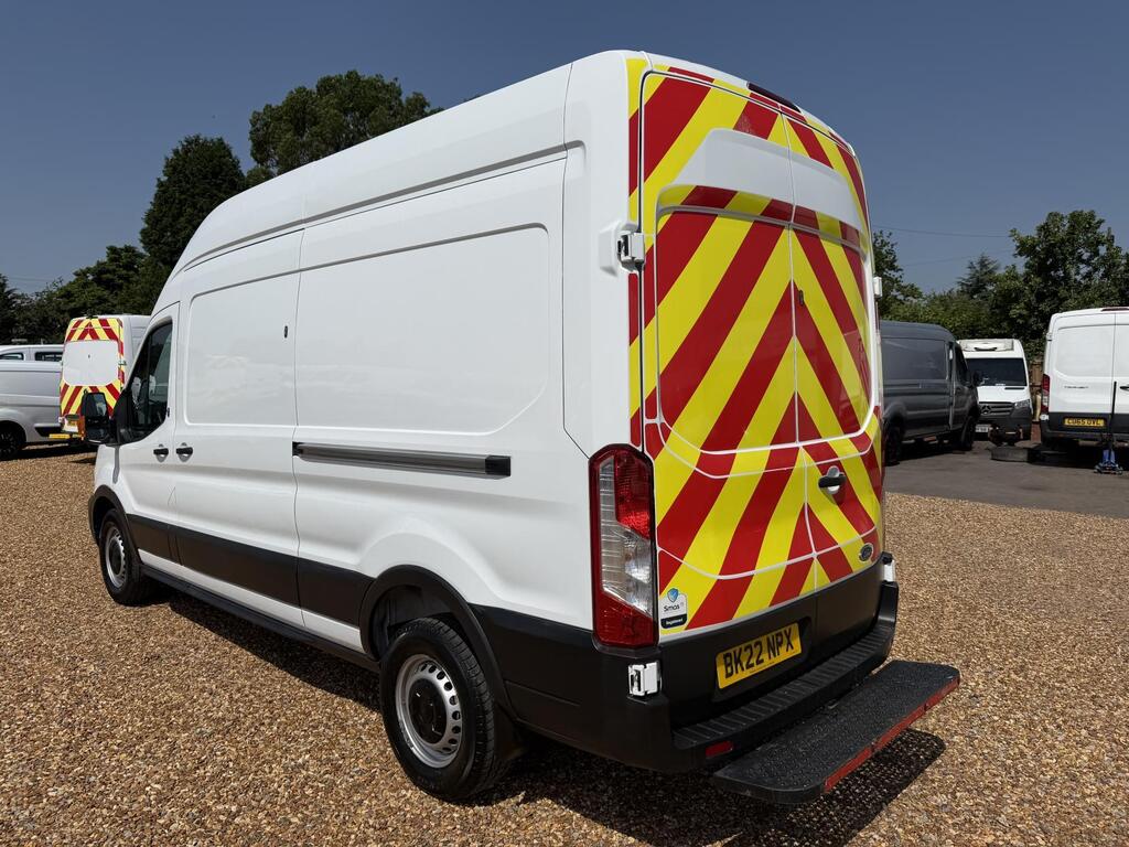Ford Transit, photograph 7 of 21
