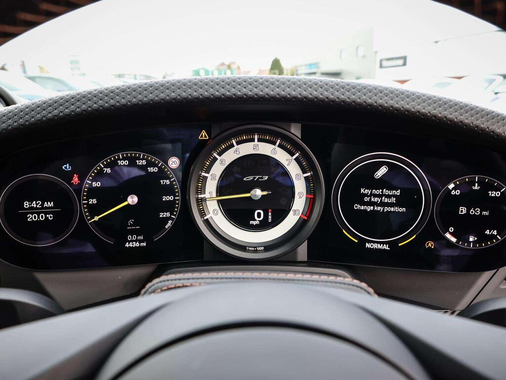 Porsche 911 992 GT3, photograph 5 of 30