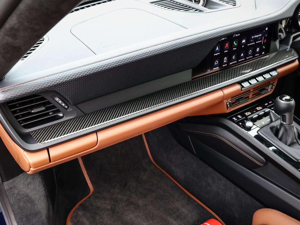 Porsche 911 992 GT3, photograph 10 of 30