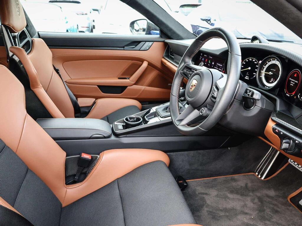 Porsche 911 992 GT3, photograph 4 of 30
