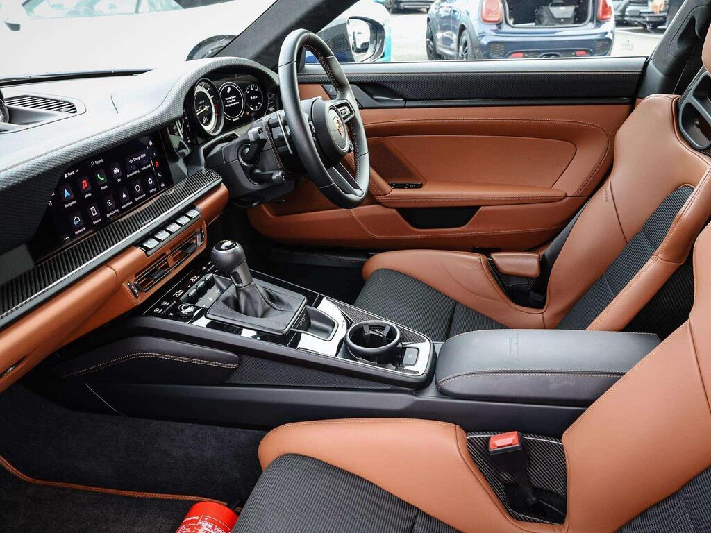 Porsche 911 992 GT3, photograph 7 of 30