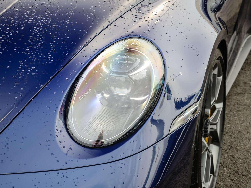 Porsche 911 992 GT3, photograph 28 of 30