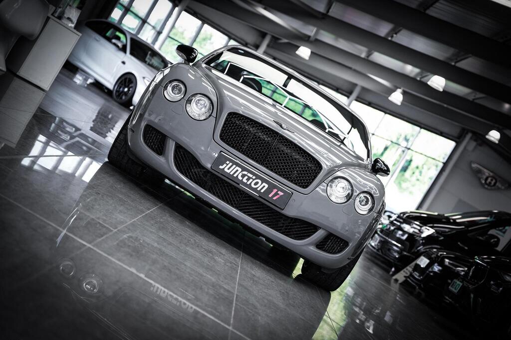 Bentley Continental GT Supersports, photograph 2 of 46