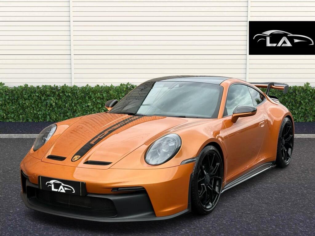 Porsche 911 992 GT3, photograph 2 of 14