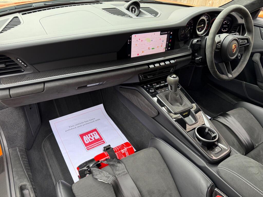 Porsche 911 992 GT3, photograph 13 of 14