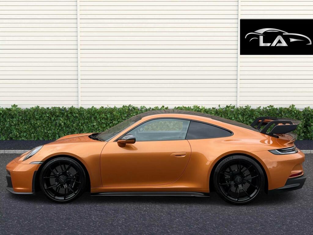 Porsche 911 992 GT3, photograph 3 of 14