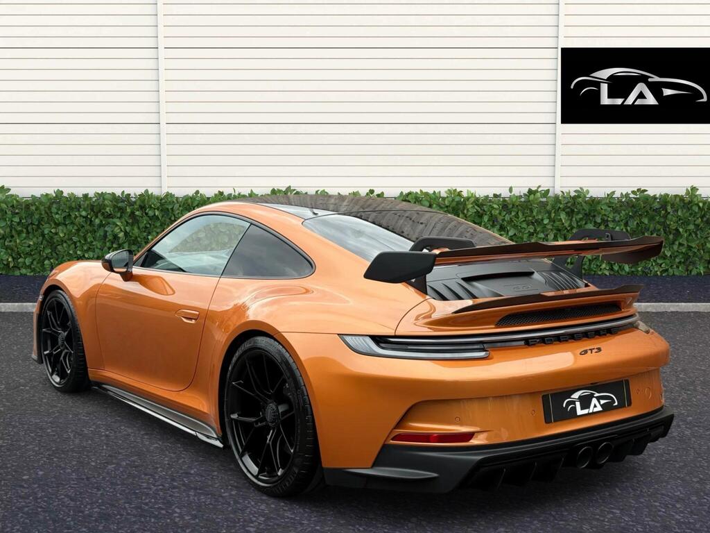 Porsche 911 992 GT3, photograph 4 of 14