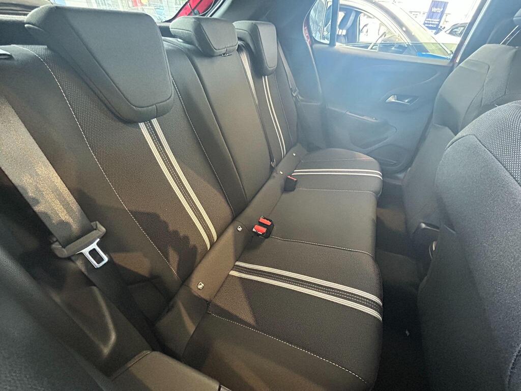 Vauxhall Corsa Turbo, photograph 13 of 30