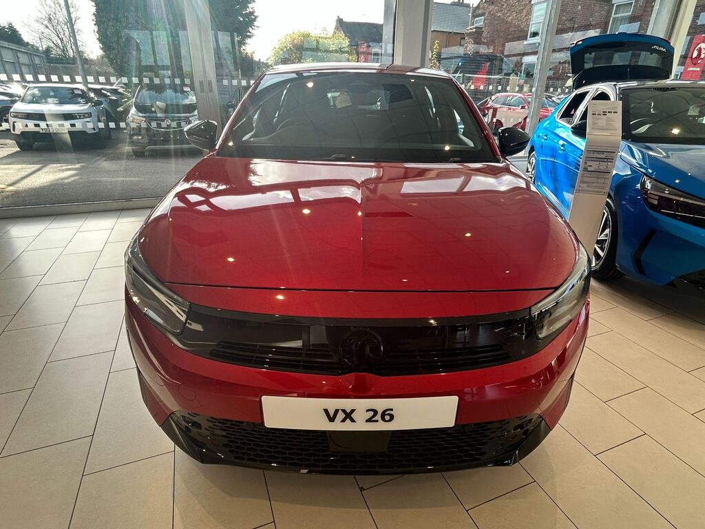 Vauxhall Corsa Turbo, photograph 2 of 30