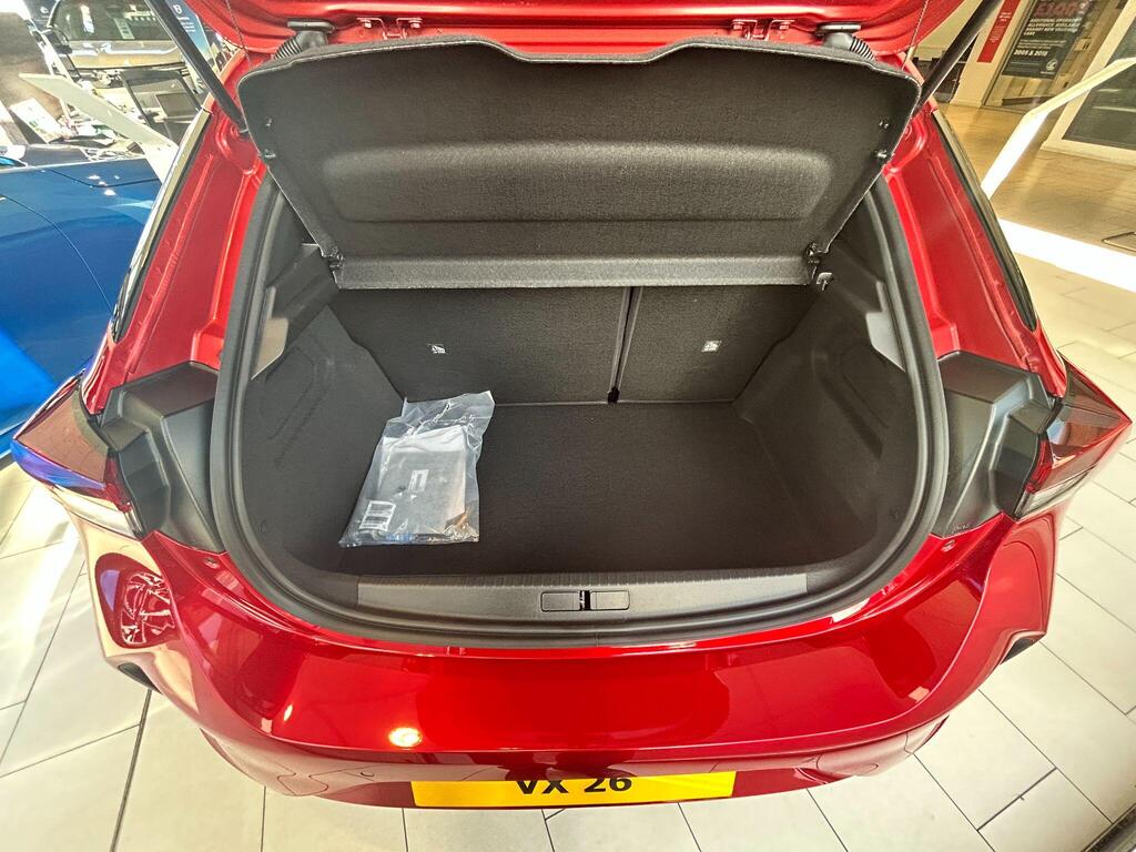 Vauxhall Corsa Turbo, photograph 24 of 30