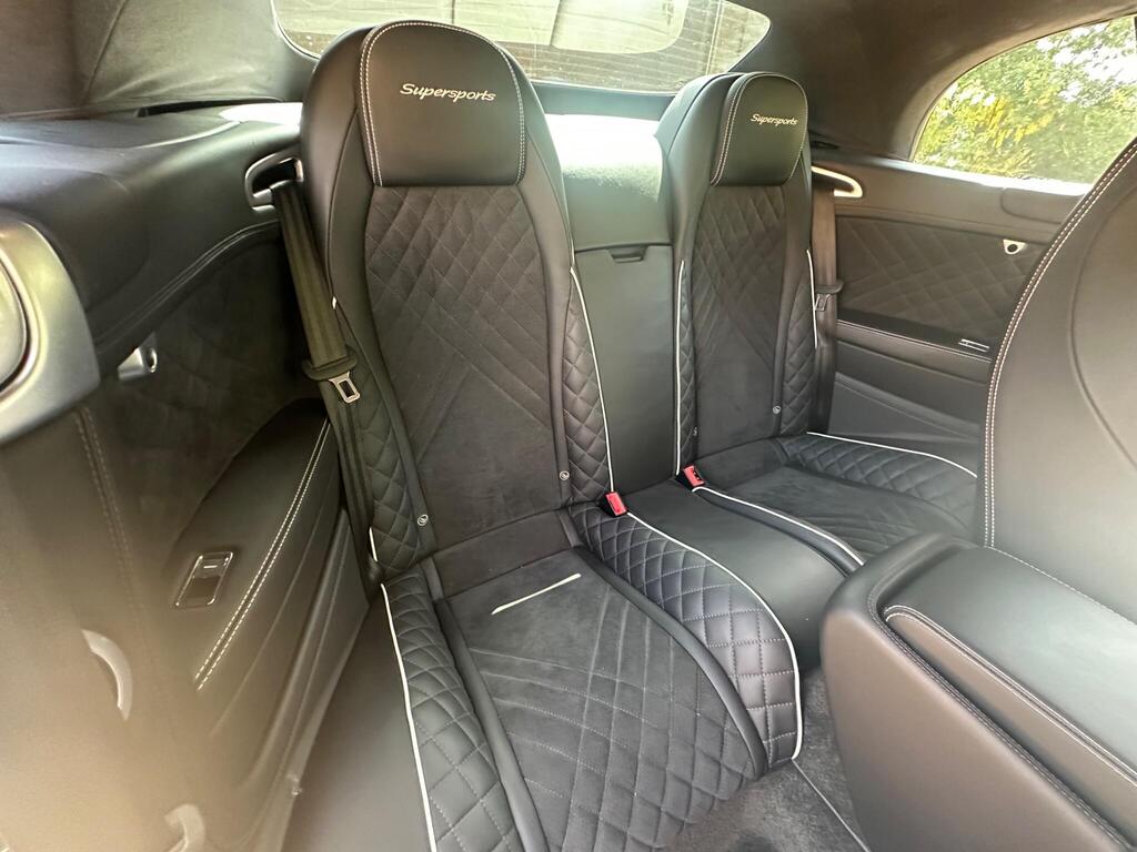 Bentley Continental GTC Speed, photograph 21 of 30