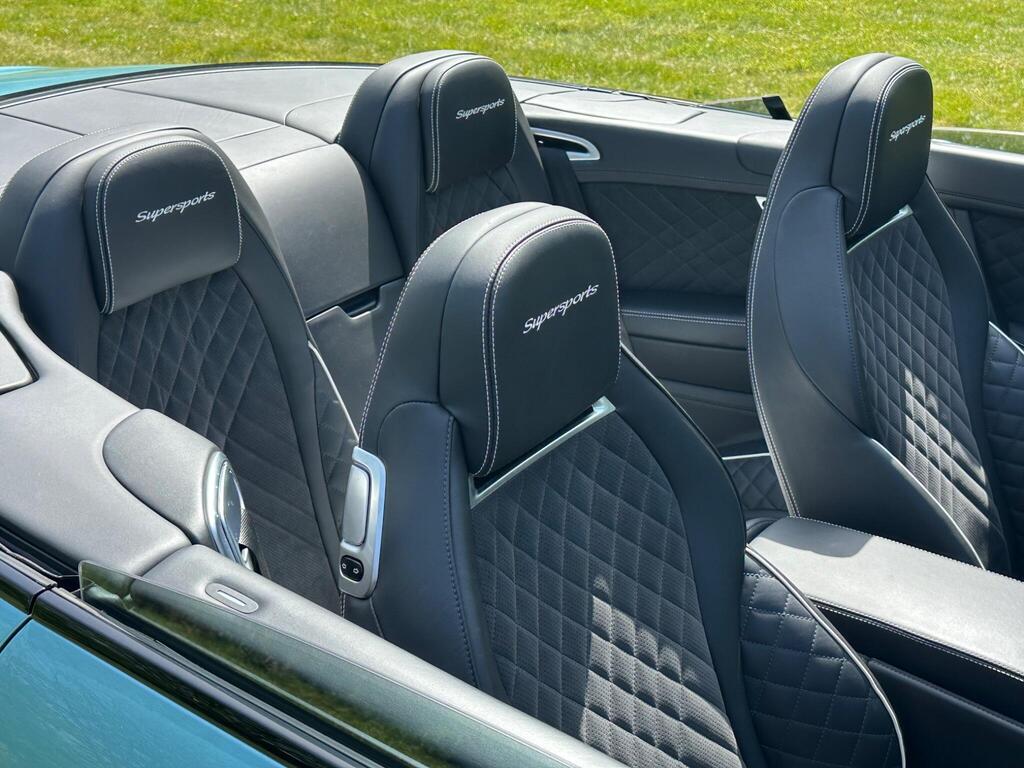 Bentley Continental GTC Speed, photograph 19 of 30