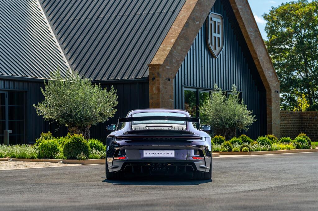 Porsche 911 992 GT3, photograph 19 of 26