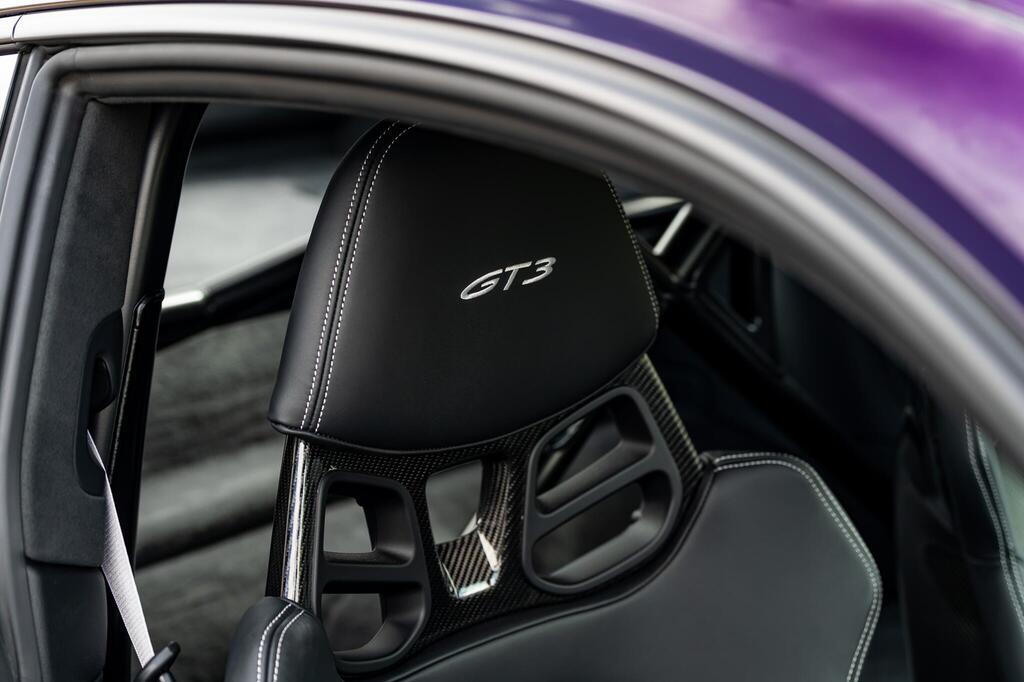 Porsche 911 992 GT3, photograph 11 of 26