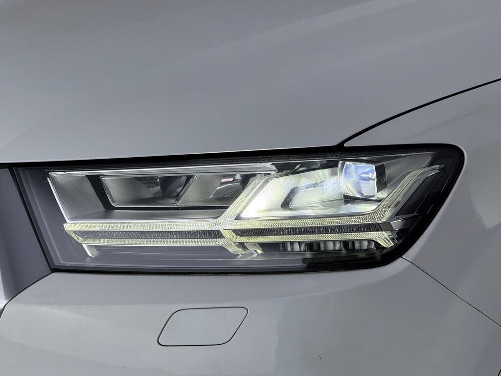 Audi Q7 S line, photograph 22 of 28