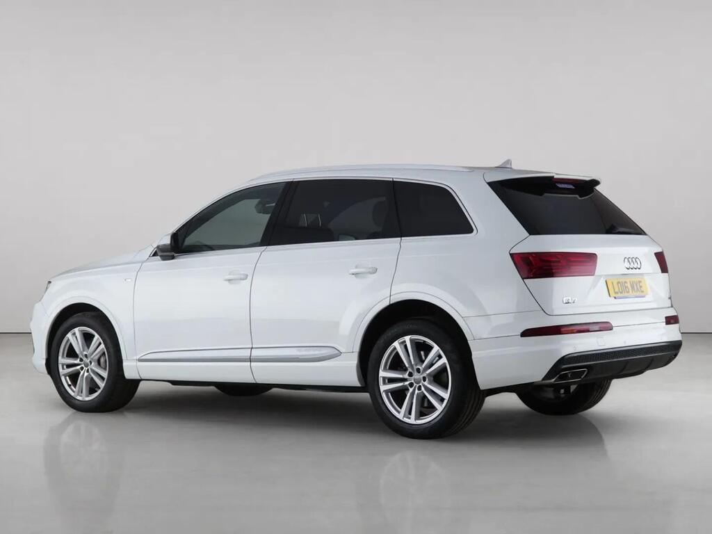 Audi Q7 S line, photograph 19 of 28