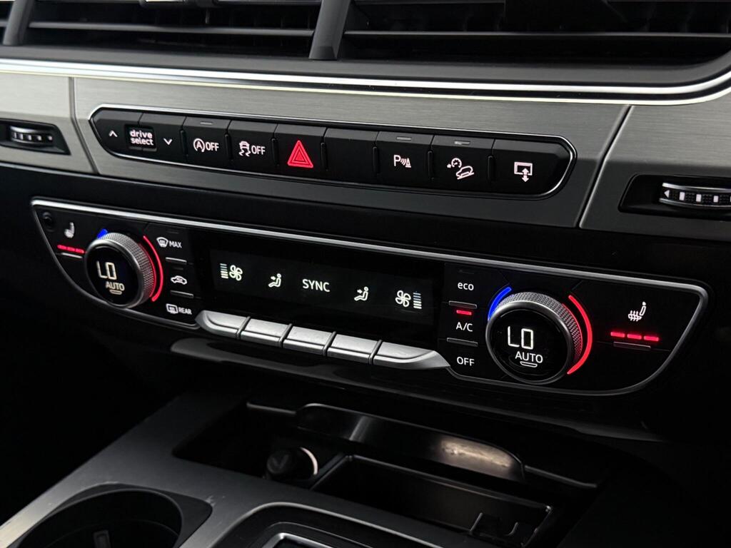 Audi Q7 S line, photograph 10 of 28