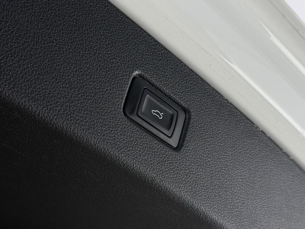 Audi Q7 S line, photograph 27 of 28