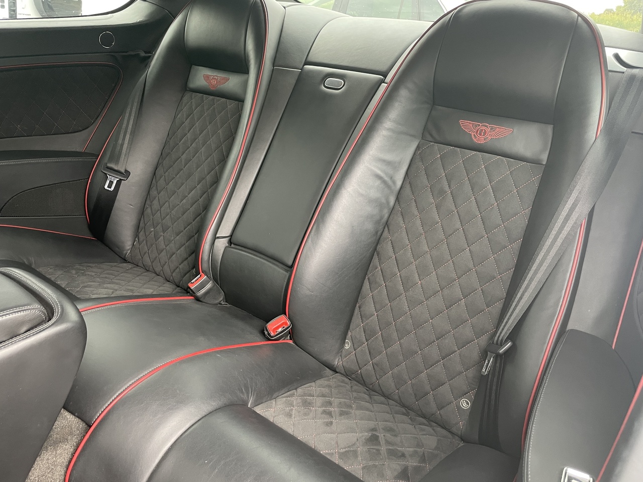 Bentley Continental GT Supersports, photograph 22 of 30