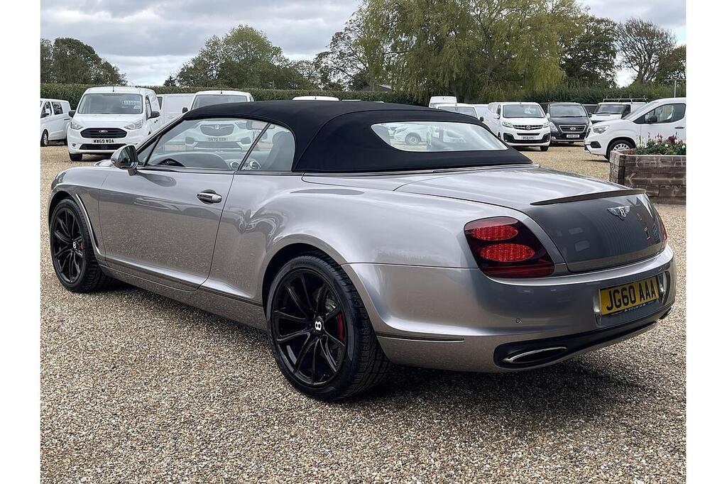 Bentley Continental GTC, photograph 19 of 26