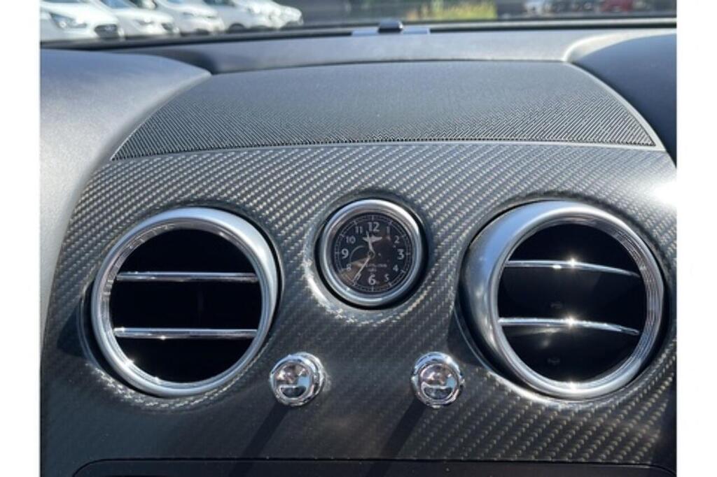 Bentley Continental GTC, photograph 13 of 26