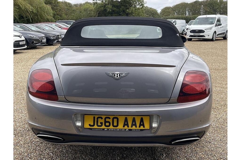 Bentley Continental GTC, photograph 18 of 26