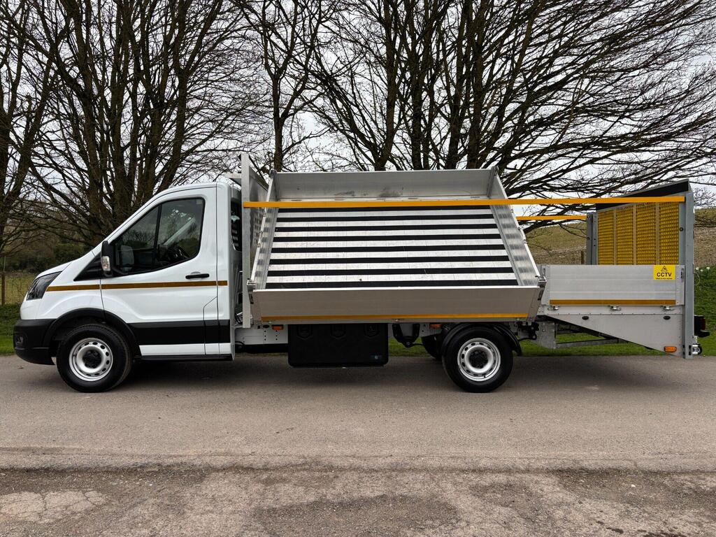 Ford Transit Custom, photograph 12 of 29