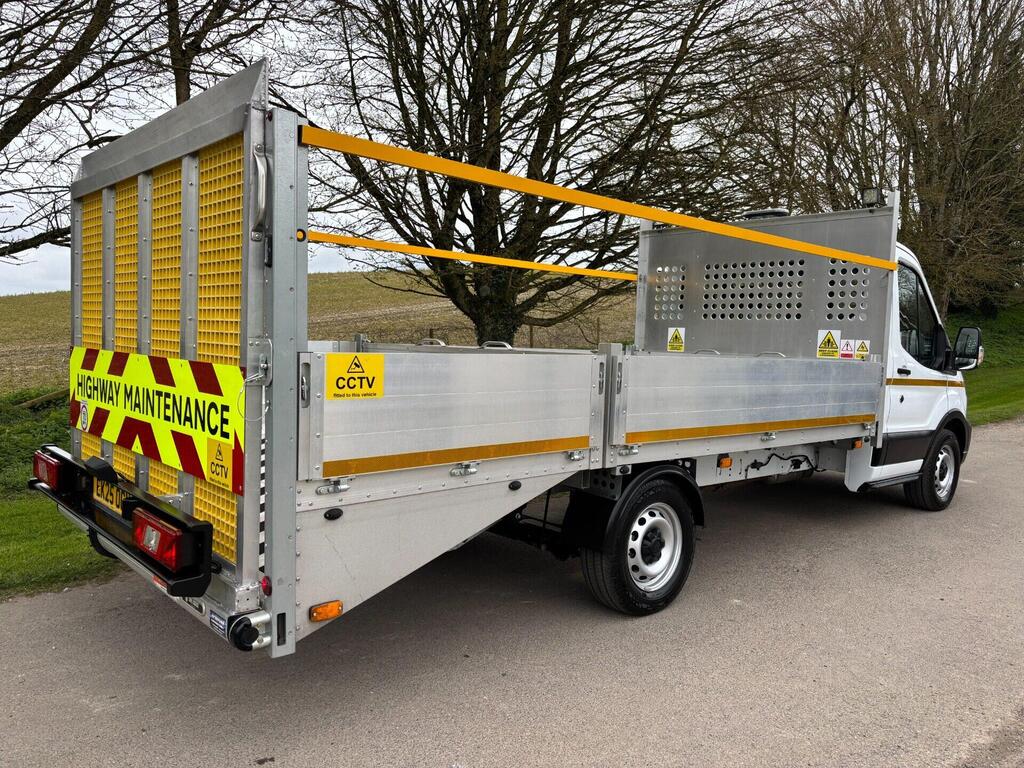 Ford Transit Custom, photograph 27 of 29