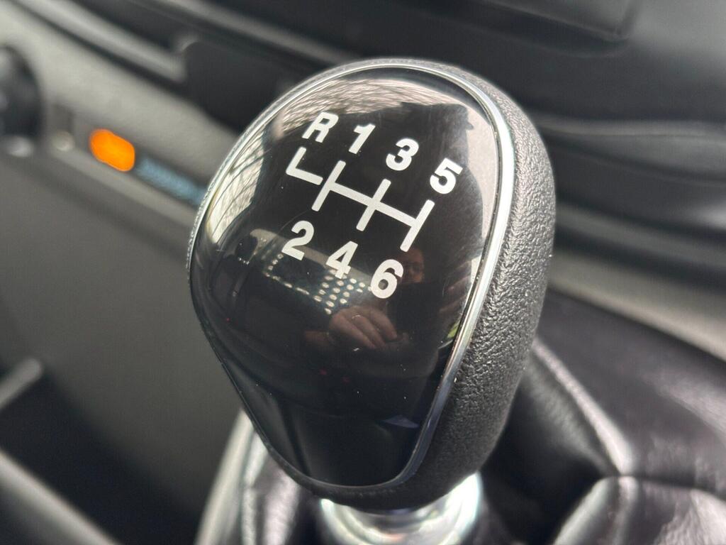 Ford Transit Custom, photograph 19 of 29
