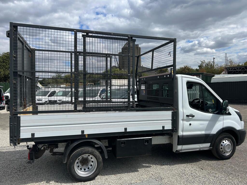 Ford Transit, photograph 2 of 19