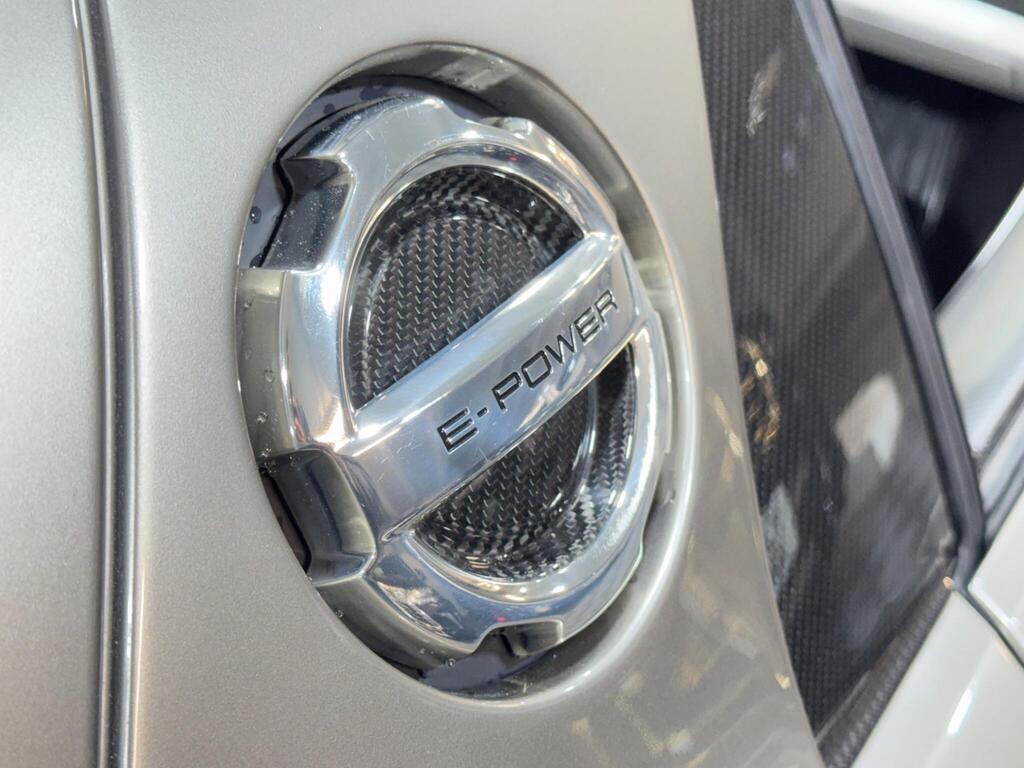Porsche 918, photograph 16 of 22