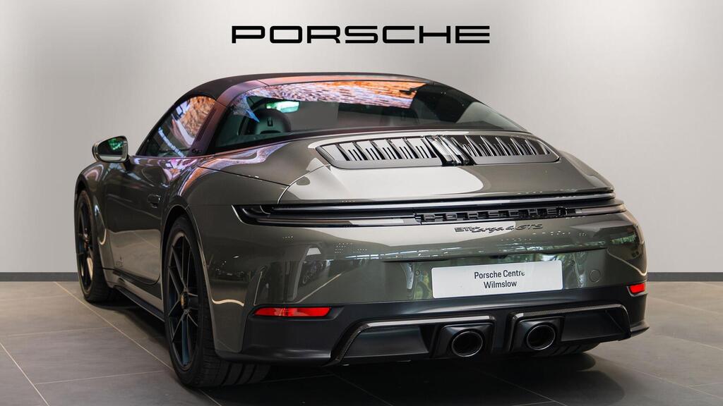Porsche 911 992 4 GTS, photograph 21 of 30