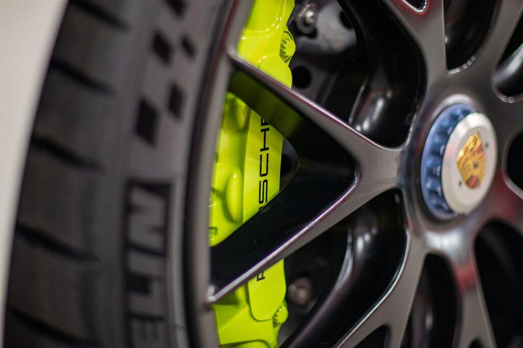 Porsche 918, photograph 13 of 29