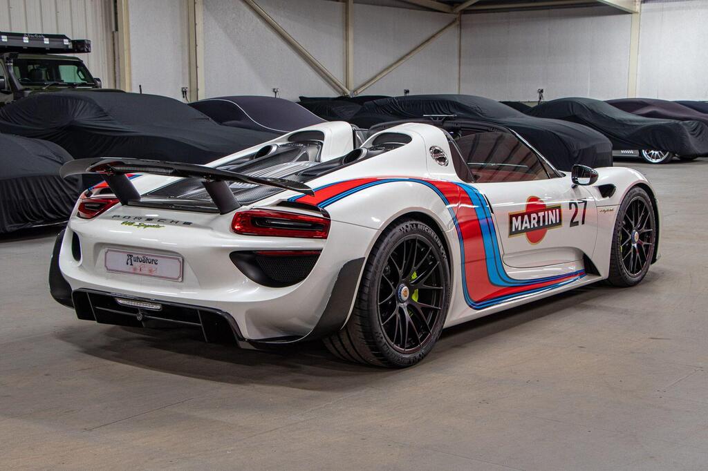 Porsche 918, photograph 3 of 29