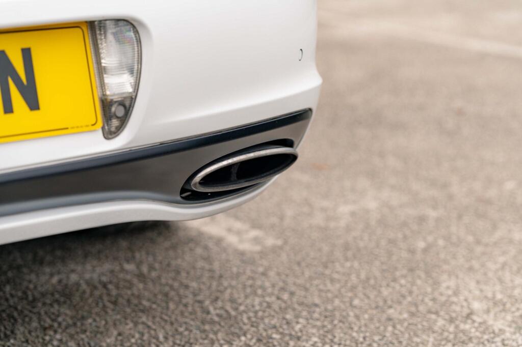 Bentley Continental GT S, photograph 28 of 30