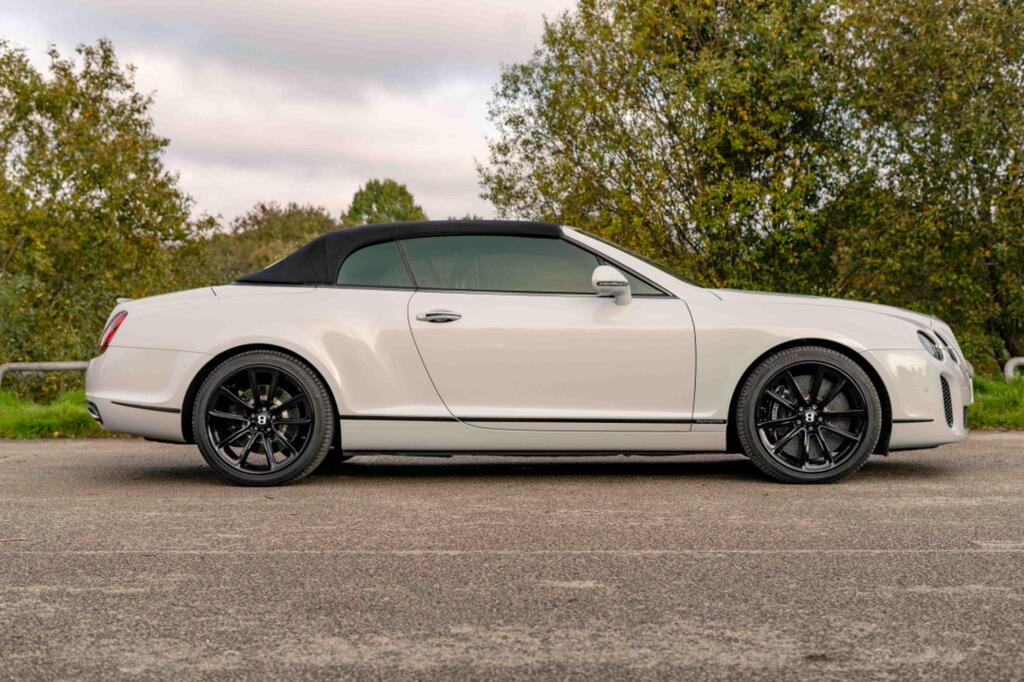 Bentley Continental GT S, photograph 26 of 30